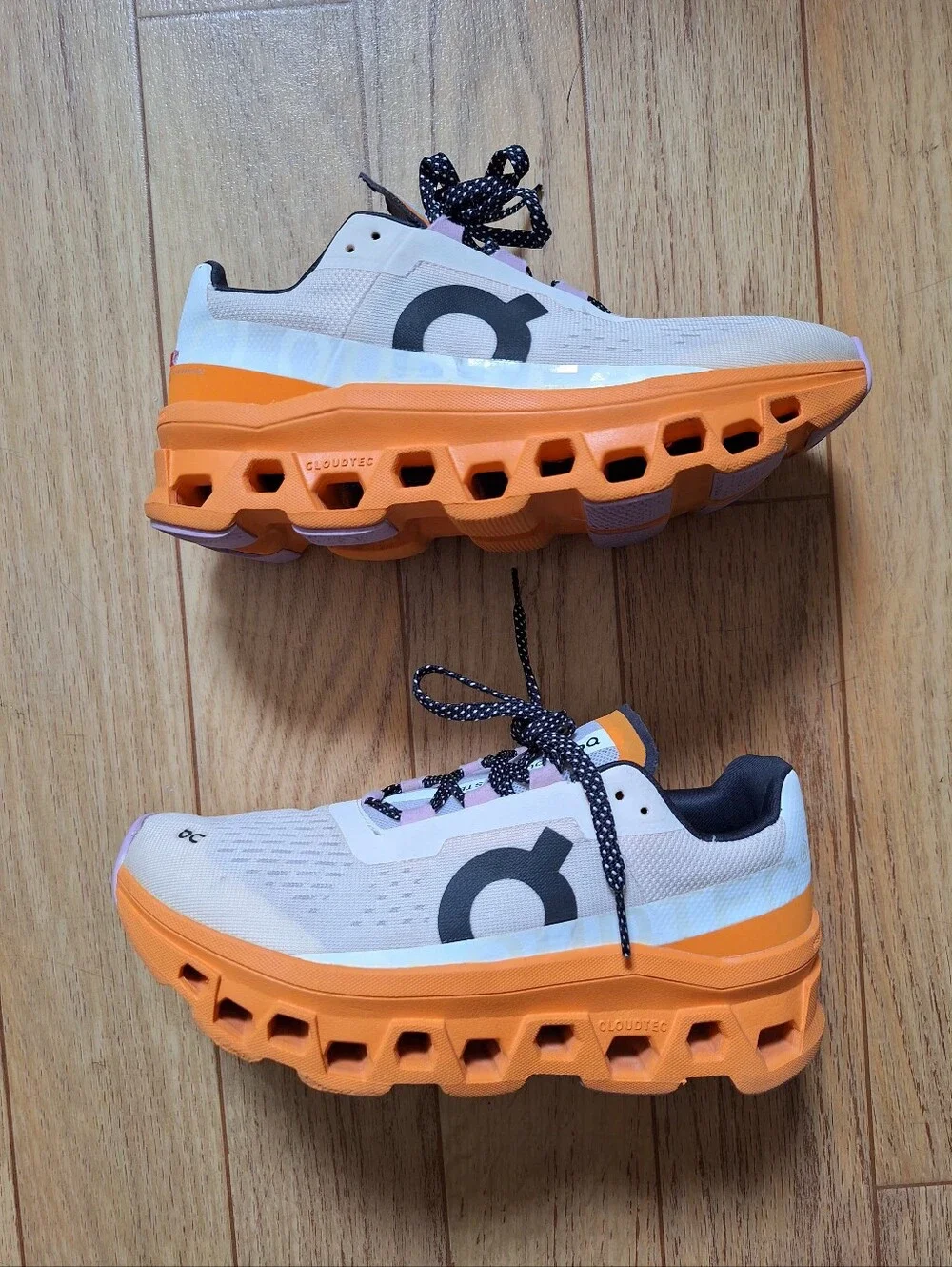 On Running Cloudmonster Women's Fawn / Turmeric Size 8
